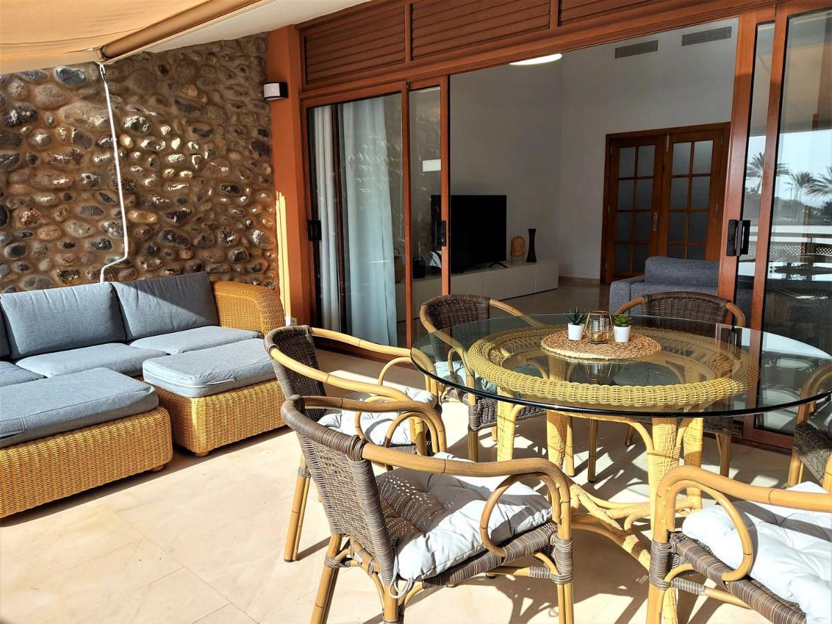 Villa Happiness - Luxury Chalet With Sea View ลาสปัลมาส เด กรานคานาเรีย ภายนอก รูปภาพ
