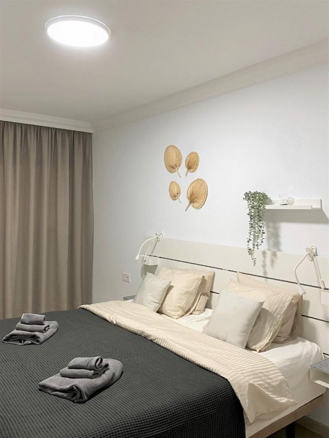 Villa Happiness - Luxury Chalet With Sea View ลาสปัลมาส เด กรานคานาเรีย ภายนอก รูปภาพ